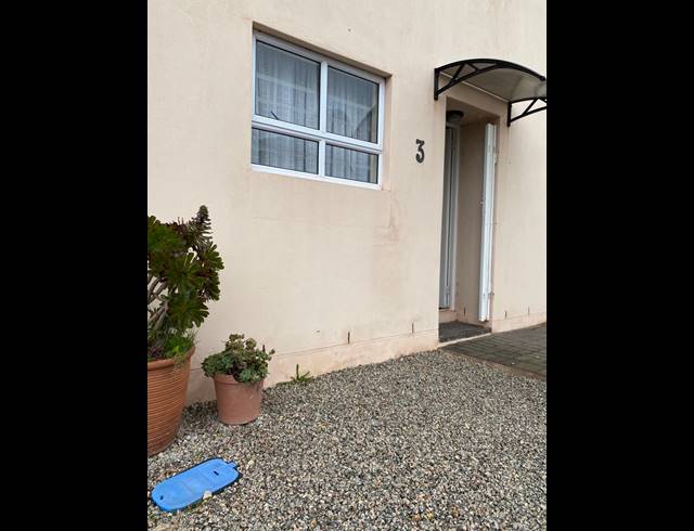 2 BEDROOM TOWNHOUSE FOR SALE IN LAGUNA SANDS